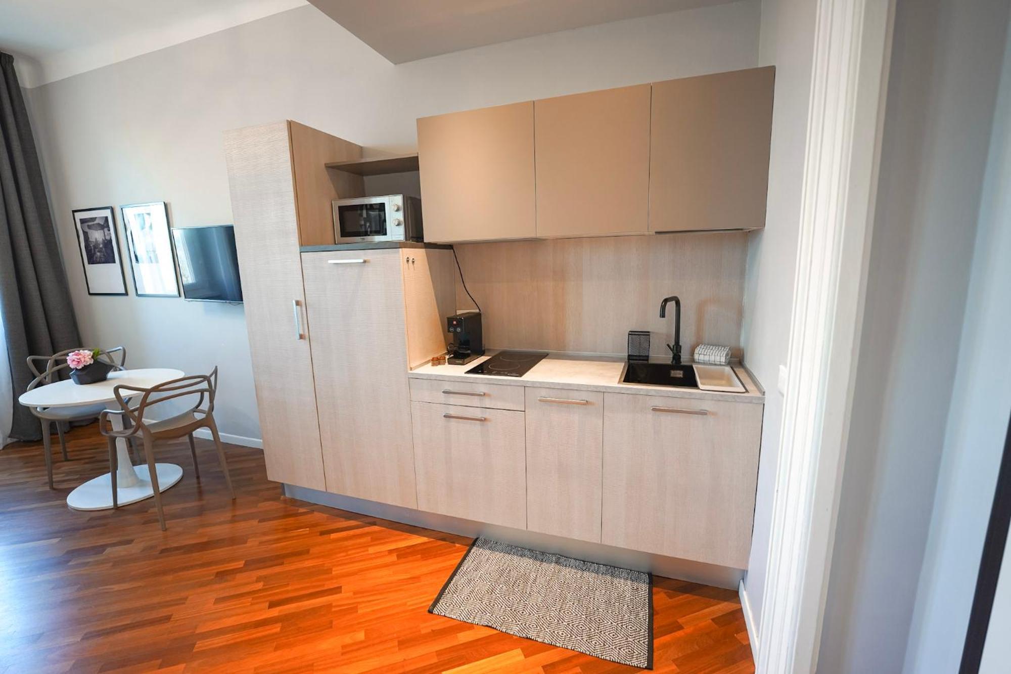 Sofia Residence Stazione Τεργέστη Εξωτερικό φωτογραφία